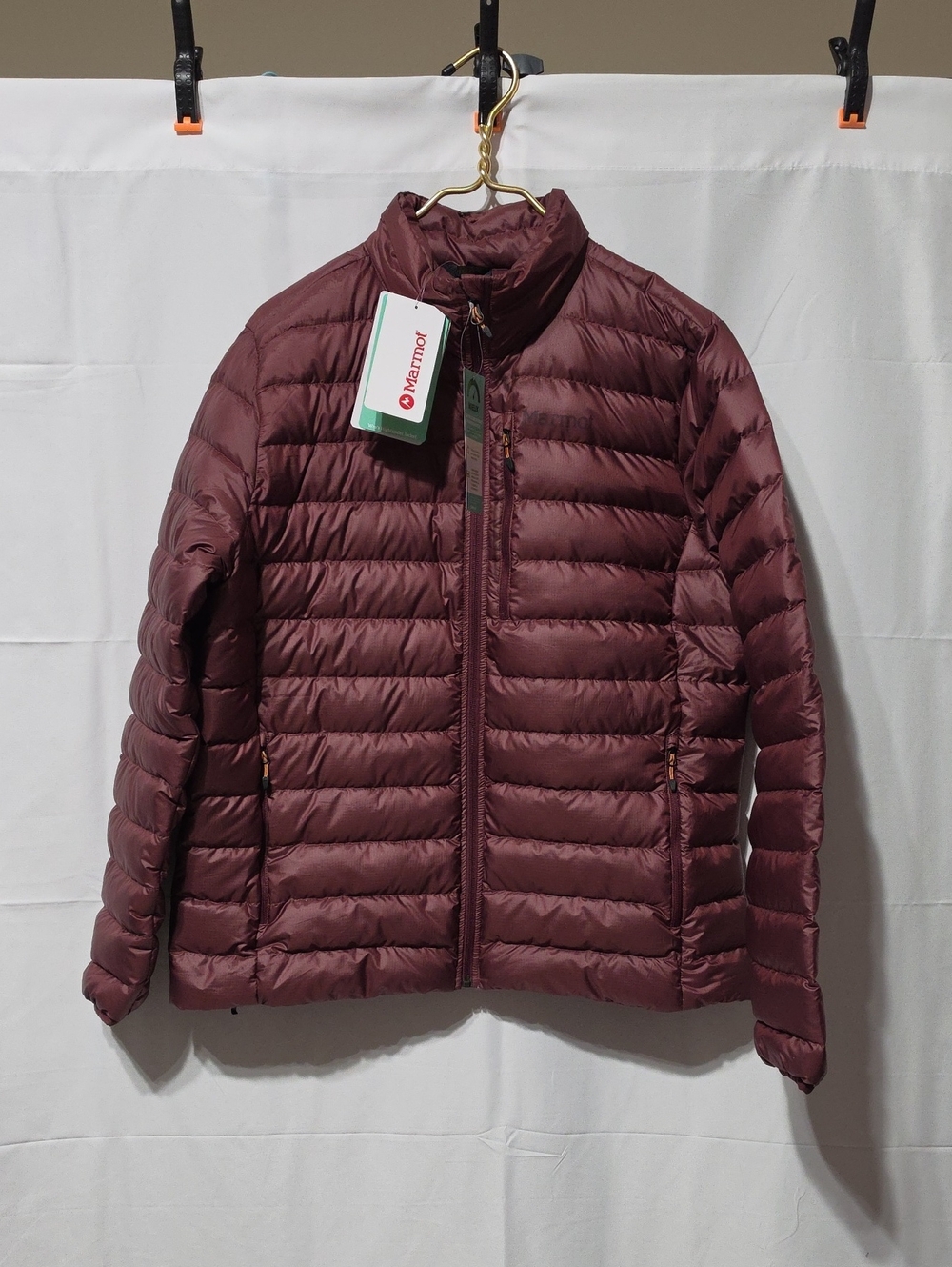Women's Marmot Highlander Down Jacket. Size: XL